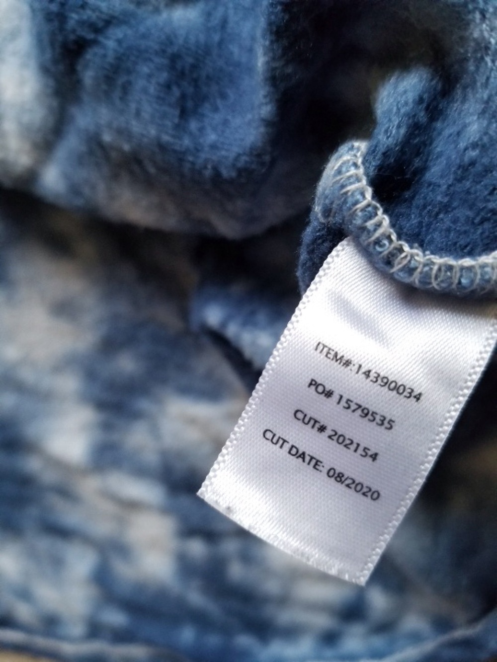 Rare Torrid Blue Tie-Dye Long Sleeve - Picture 3 of 5